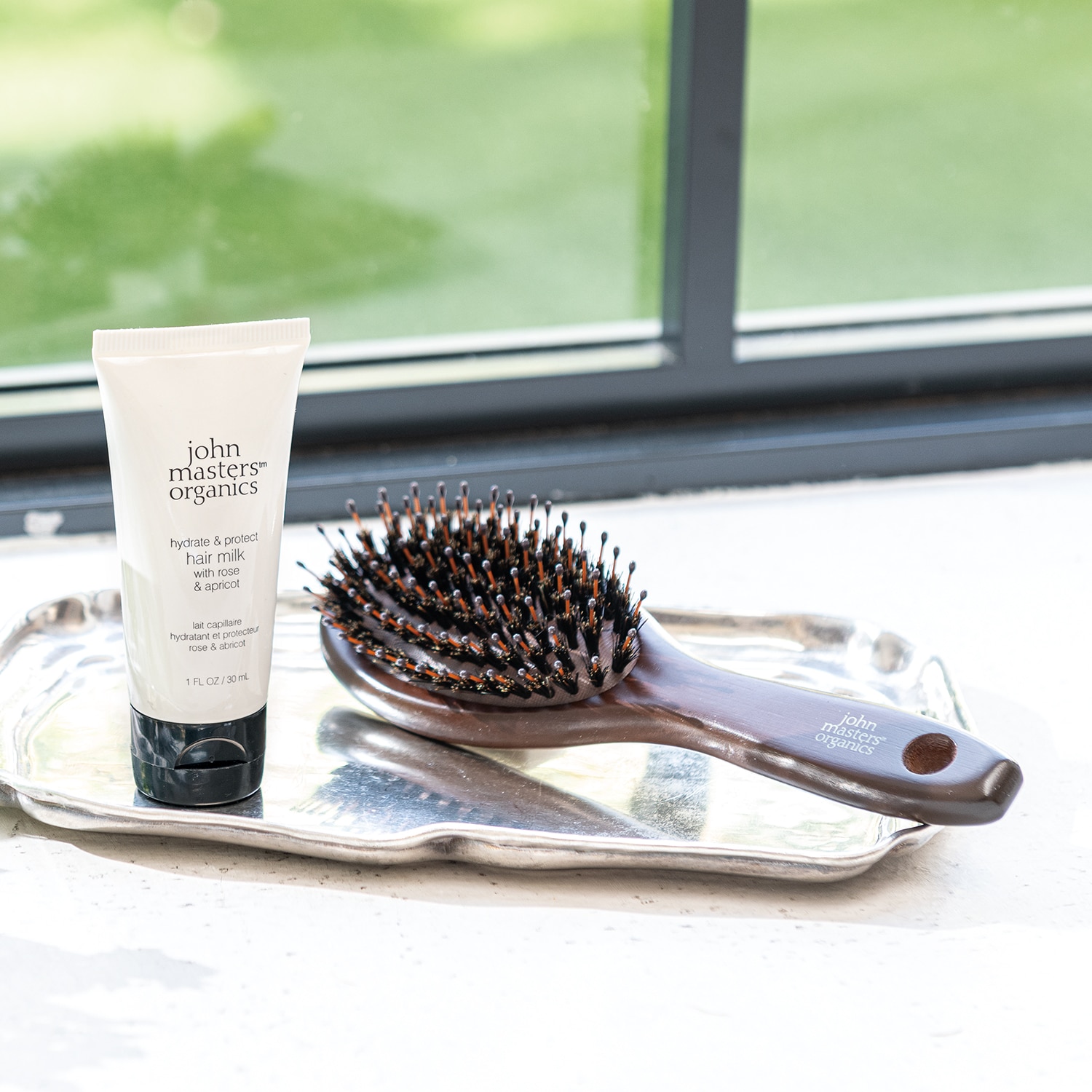 ジョンマスターオーガニック ブラシ＆ヘアミルクセット【eGift