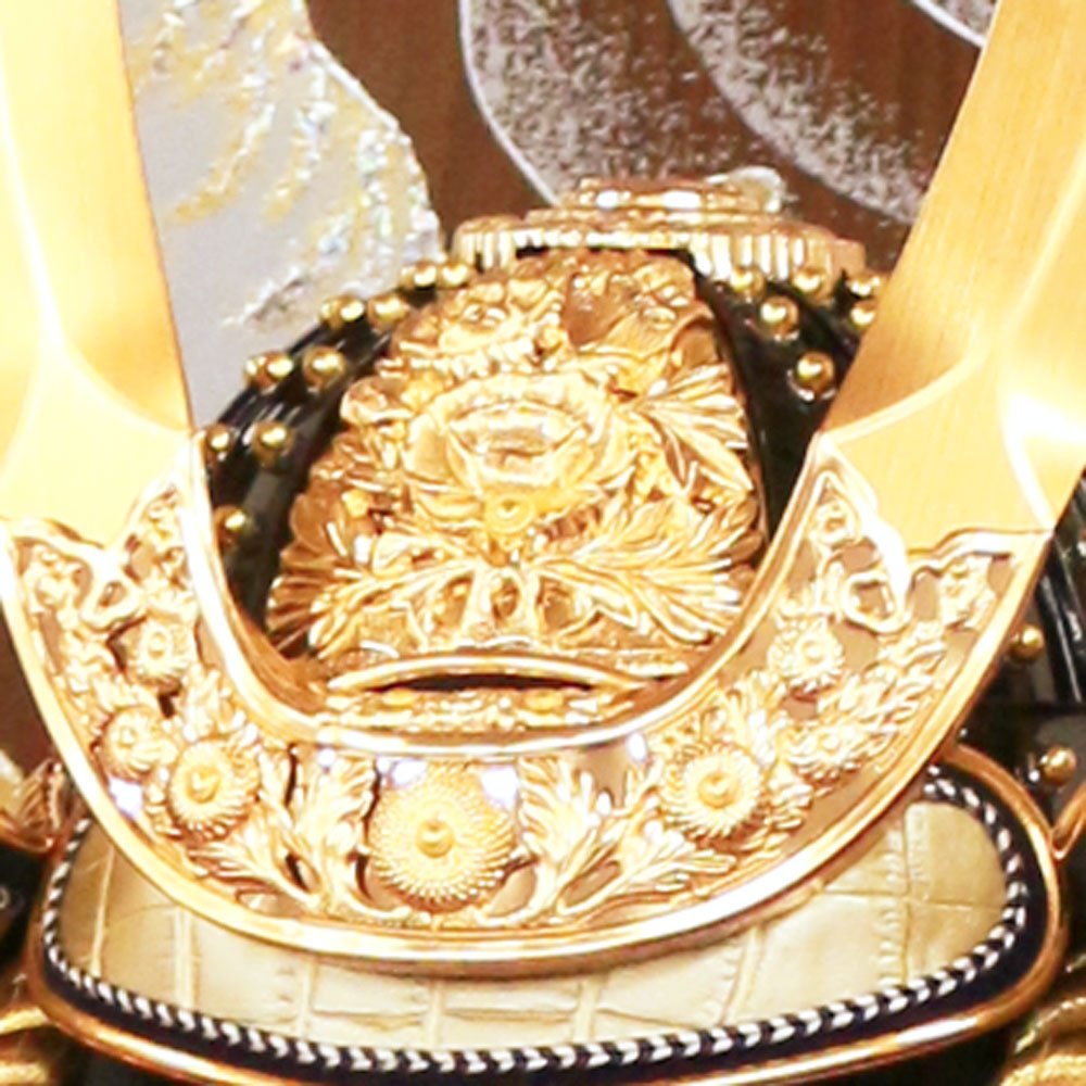 横幅66cm｜翠鳳作 着用収納兜飾り 斬｜本作り｜かぶれる兜｜金色と白色