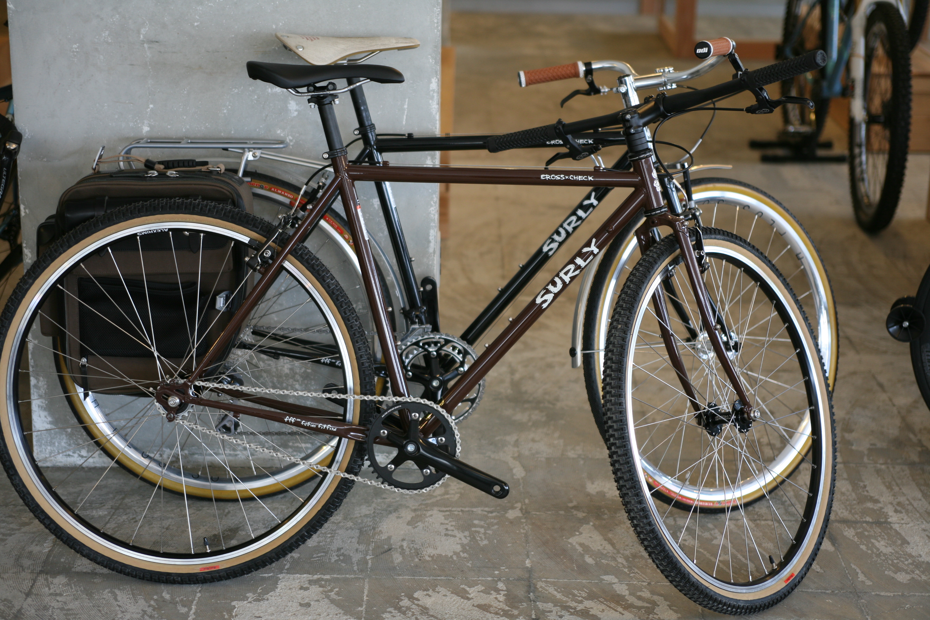 SURLY CROSS CHECK / サーリークロスチェックが良い理由。 | 広島の