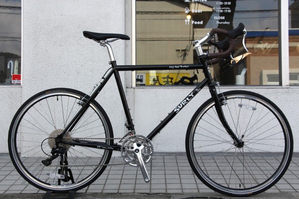 少しお買い得なサーリーのロングホールトラッカー、ディスクトラッカー