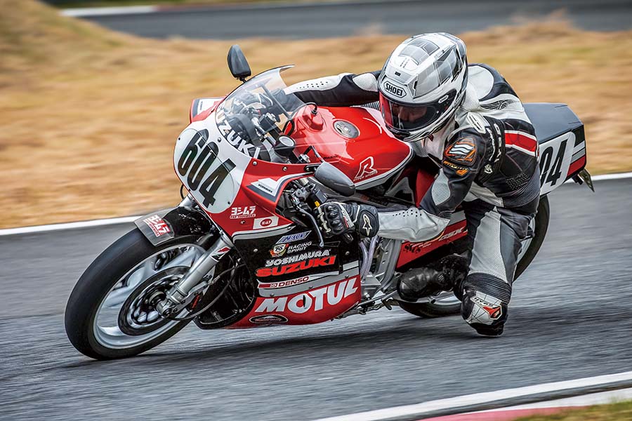 話題の#604レプリカを走らせる! 1986年デイトナ・スーパーバイクを