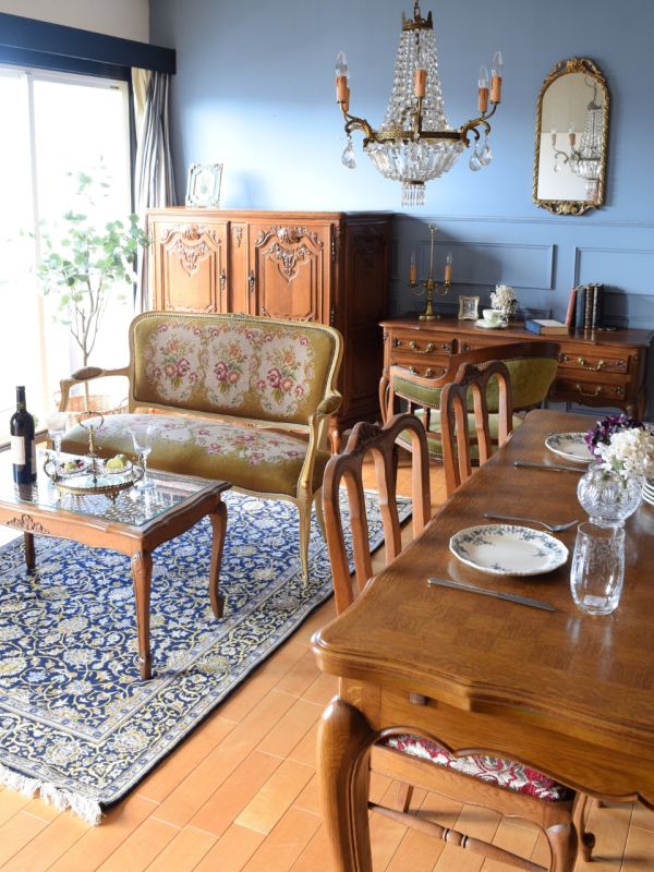 フランスから届いたアンティークガラスの器、フレンチスタイルの美しい