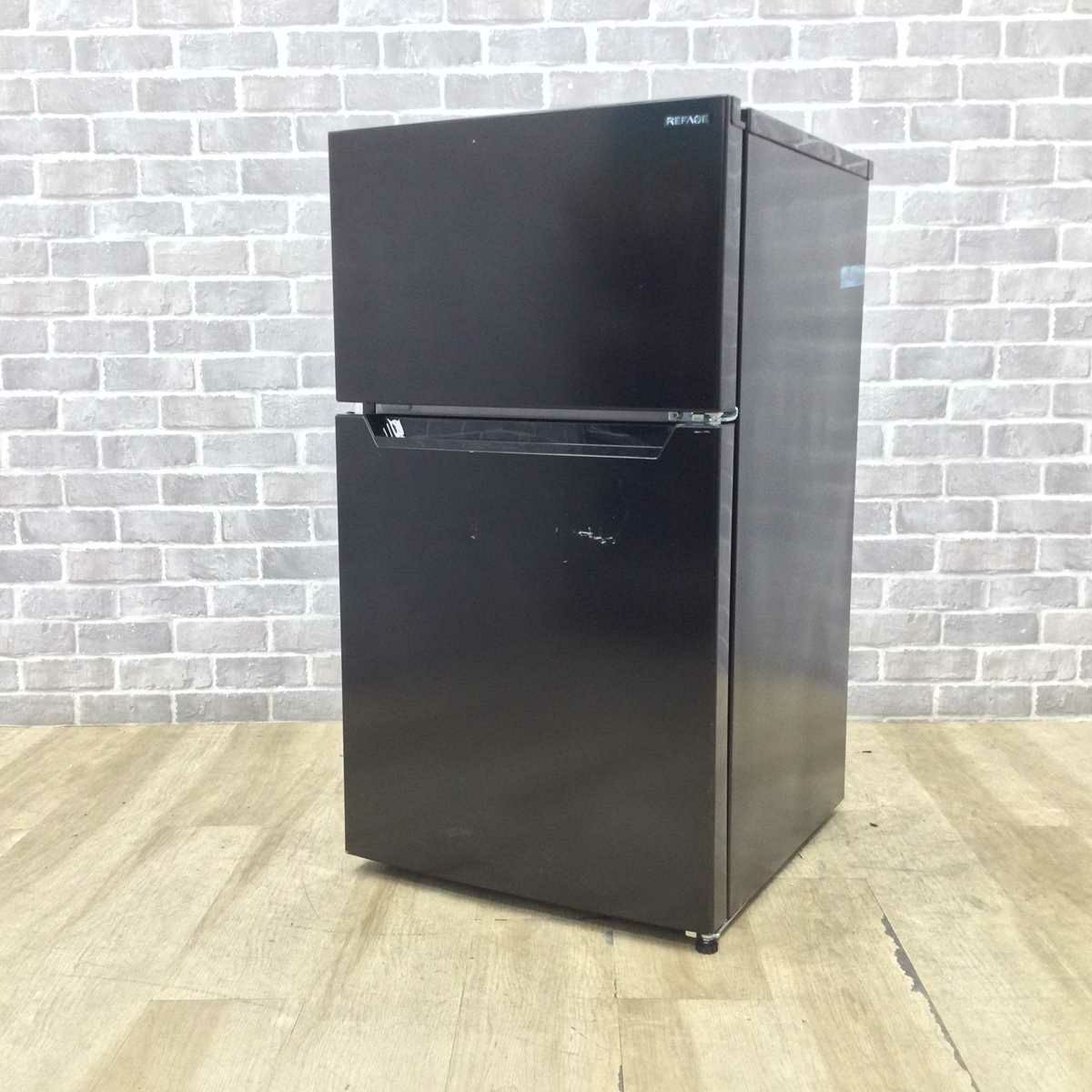 ヤマダ電機 REFAGE 冷蔵庫 2ドア 87L 右開き ブラック YRZC09LK 2023年