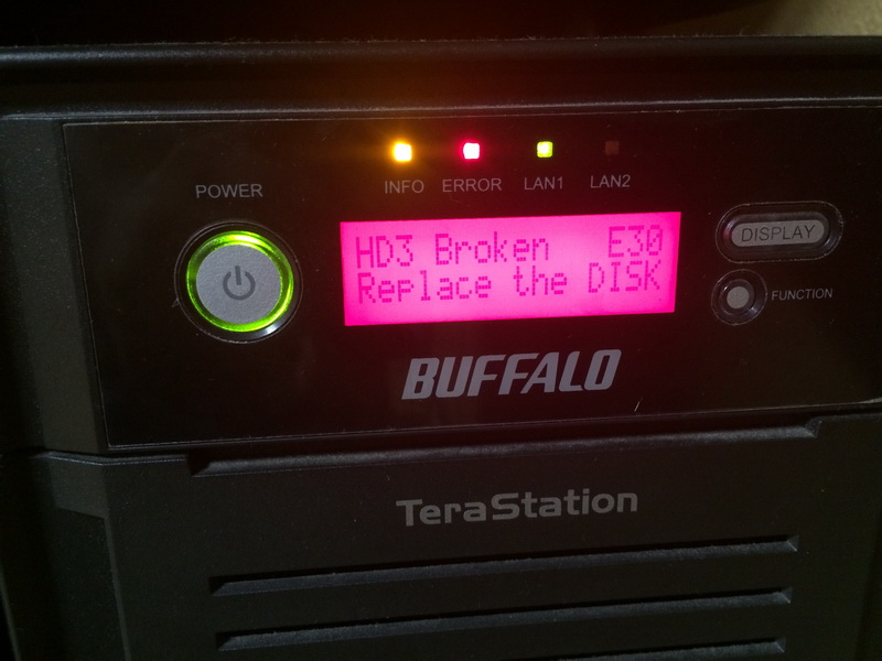 NAS]TeraStation(TS-XL)のハードディスククラッシュ、そして交換