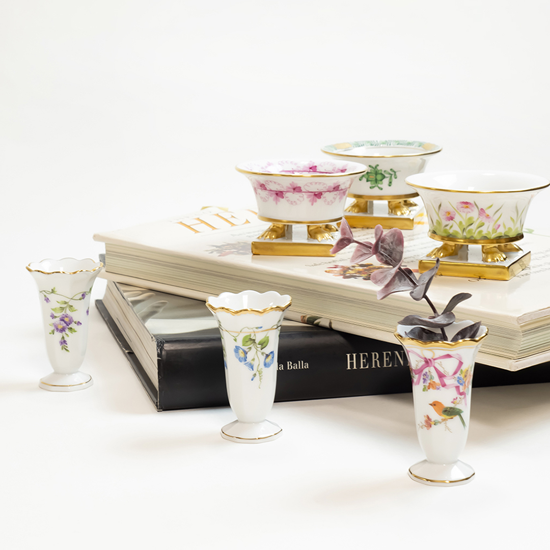 アポニー・グリーン] ミニチュアベース足付き