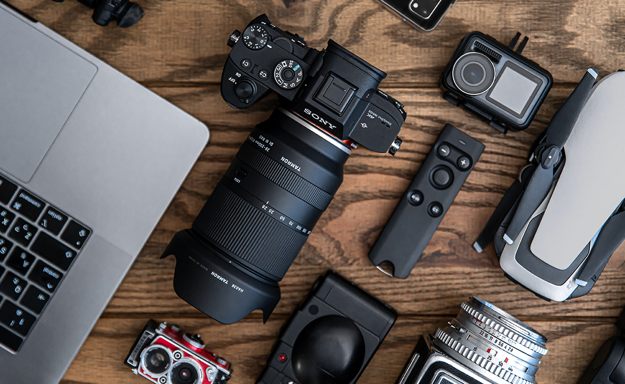 Tamron Unveils 28-200mm Zoom for Sony Full-Frame Cameras | PCMag