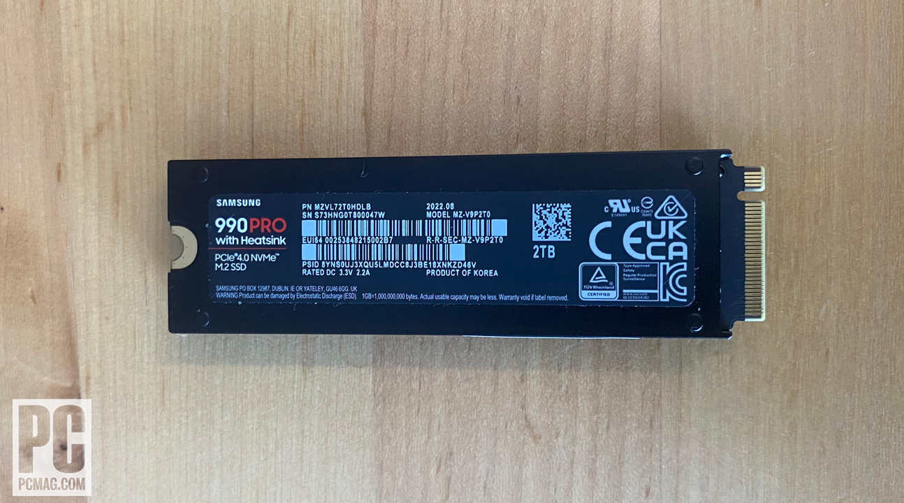 Samsung SSD 990 Pro With Heatsink - Review 2023 - PCMag Middle East