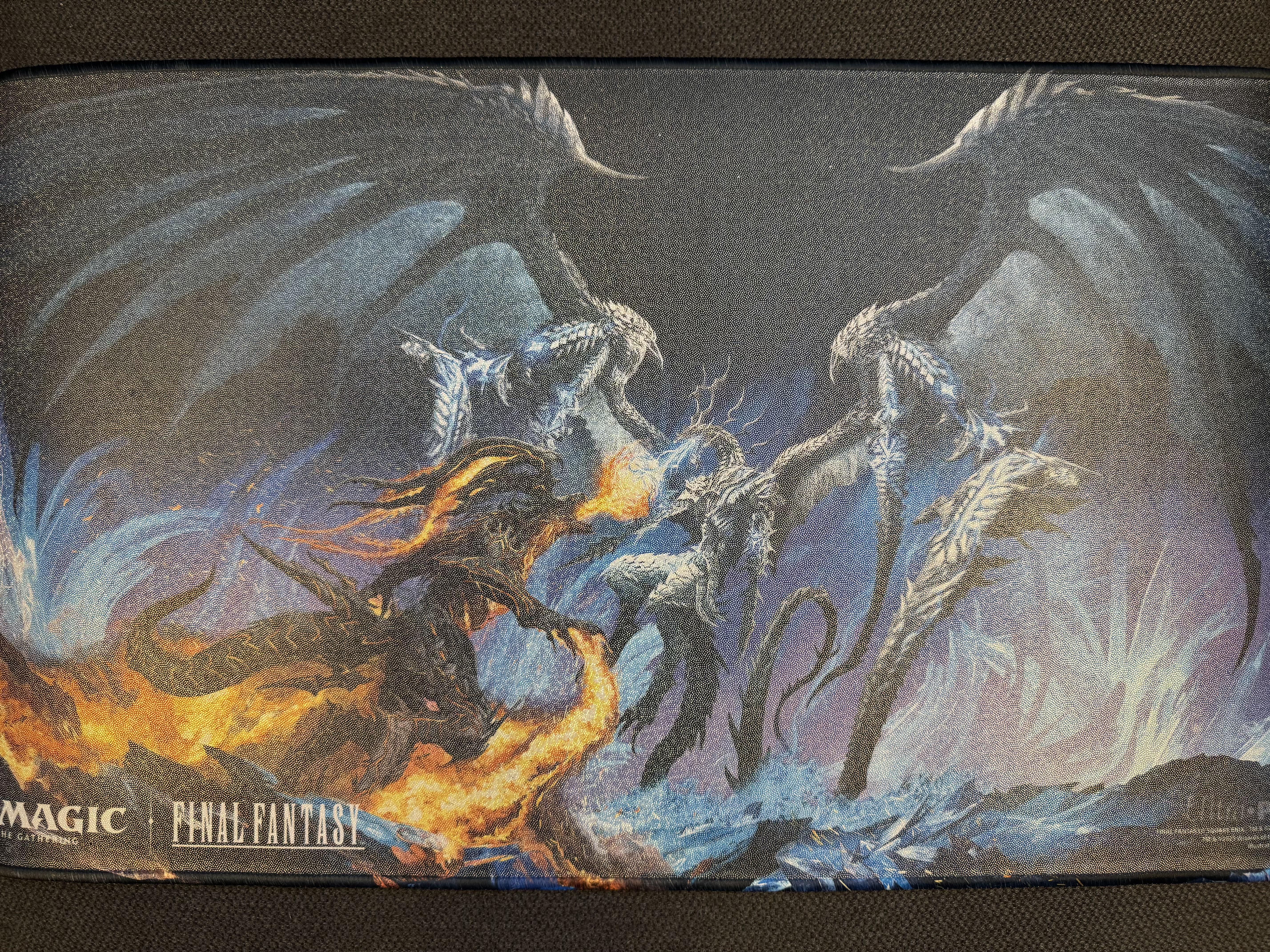 ウルトラプロのホロフォイルマットって、実物もかっこいい？ : r/magicTCG