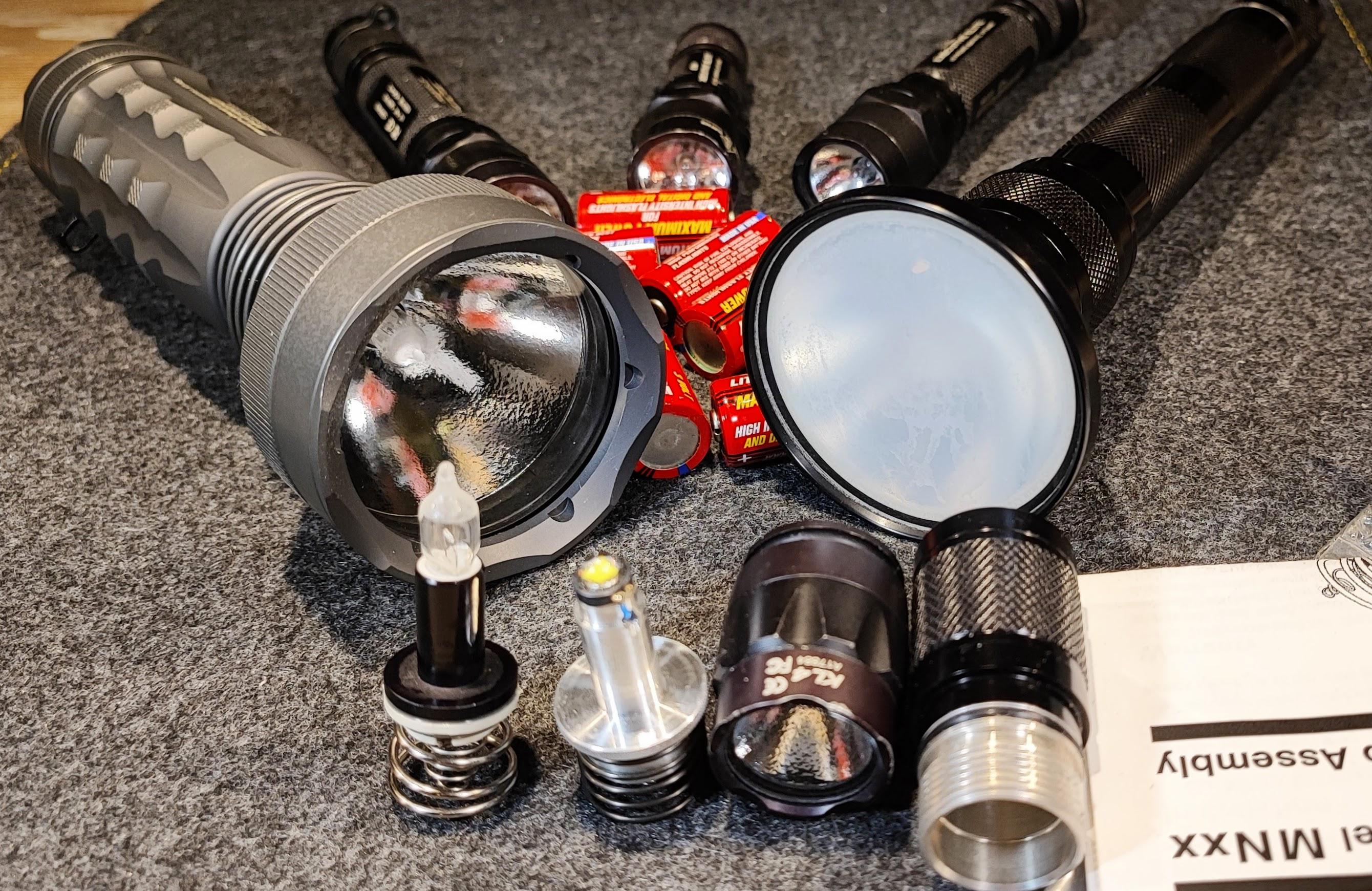 ジャンク】SUREFIRE MILLENNIUM M6 MAGNUM 懐中電灯 M640DFT-PRO