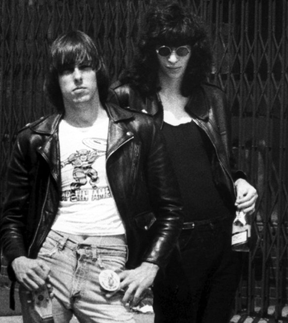 ジョーイなしで演奏することなんてありえないよ。彼は俺のシンガーだっ