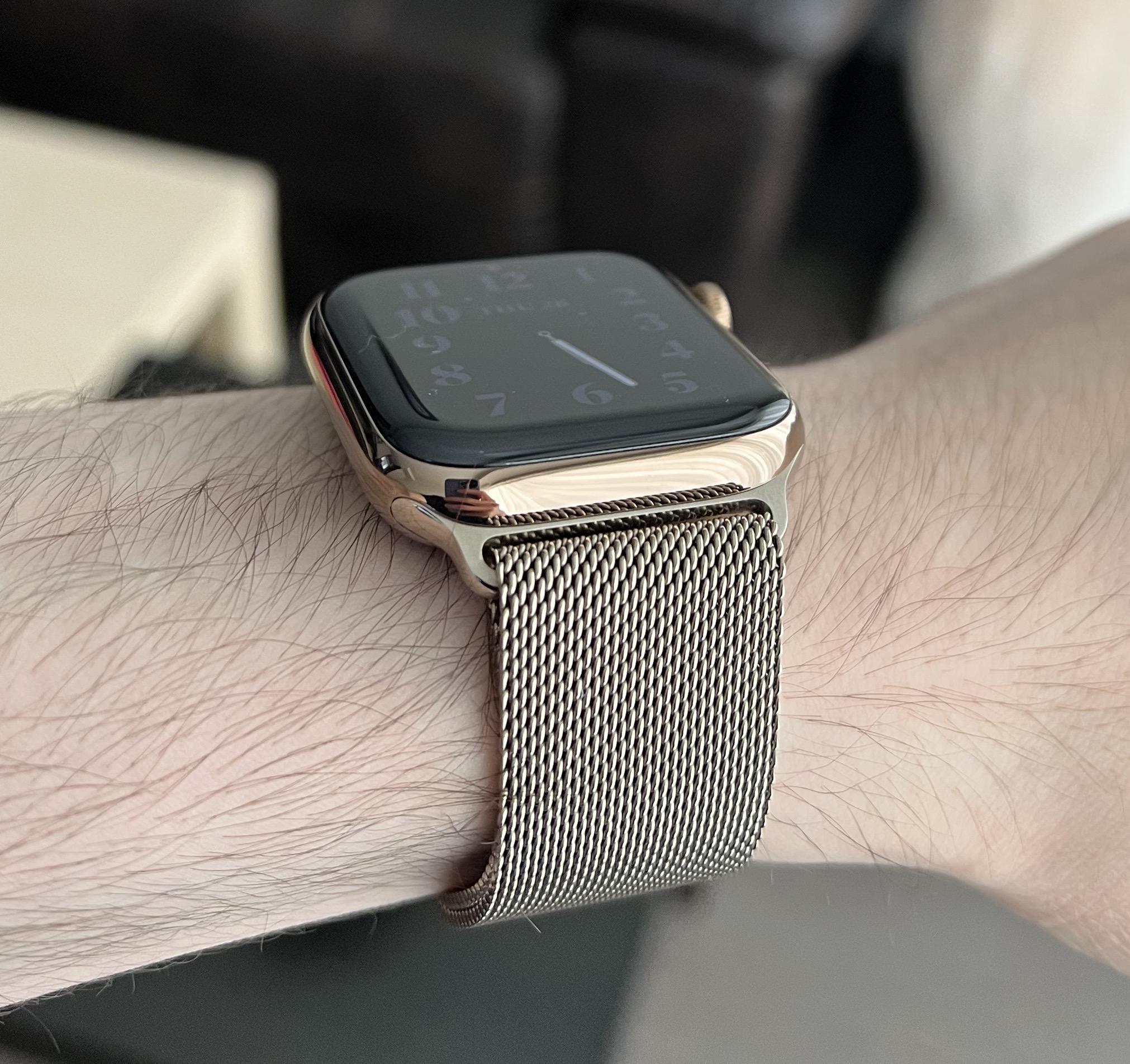 新しいゴールドのミラネーゼ ループとシリーズ 5 ゴールドについてどう