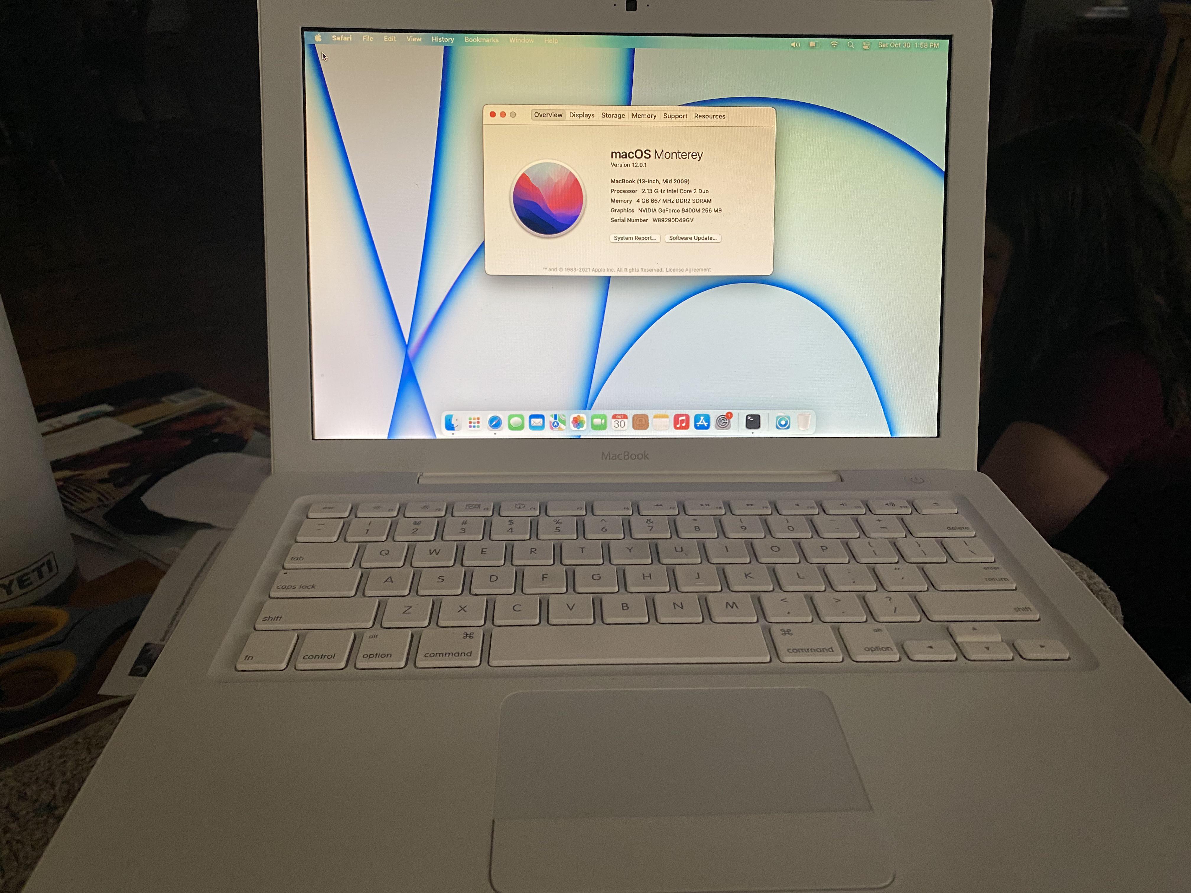 Monterey on Mid 2009 MacBook 5,2. : r/BigSurPatcher