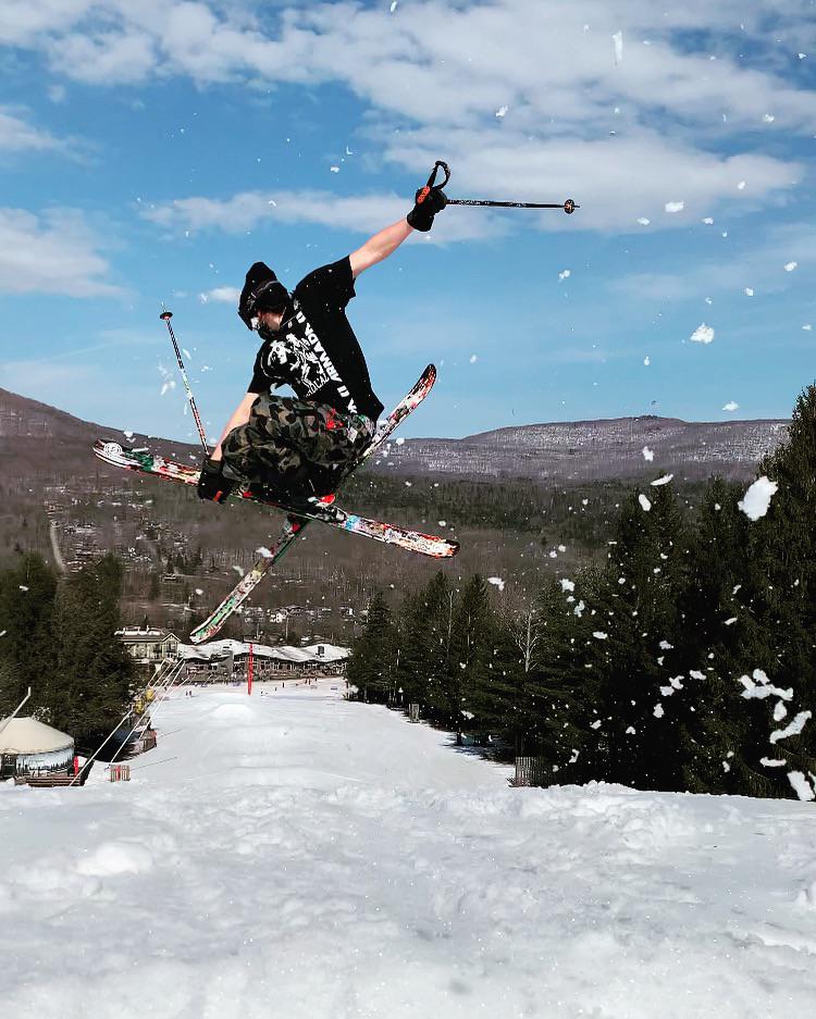 去年の春、ハンターマウンテンでのミュートグラブ : r/skiing