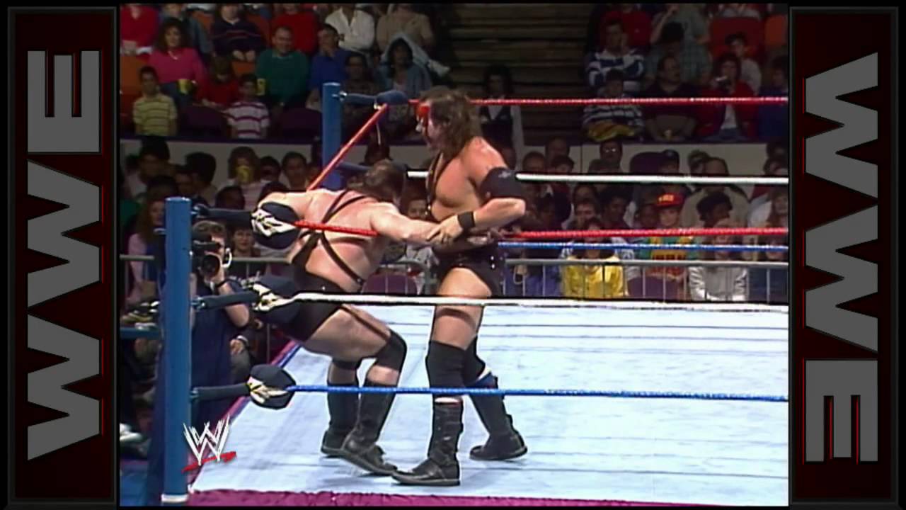Ax and Smash battle in the Royal Rumble: 1989 Royal Rumble - YouTube