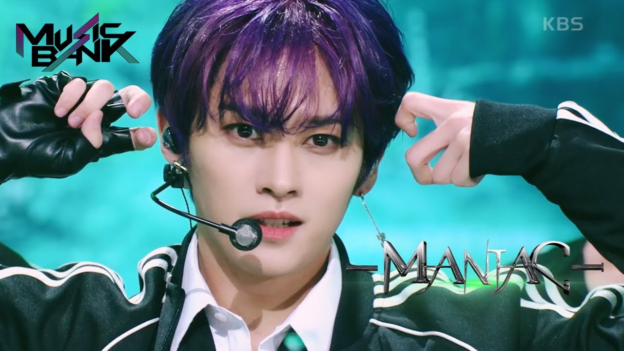 Stray Kids (스트레이 키즈 ストレイキッズ) - MANIAC (Music Bank