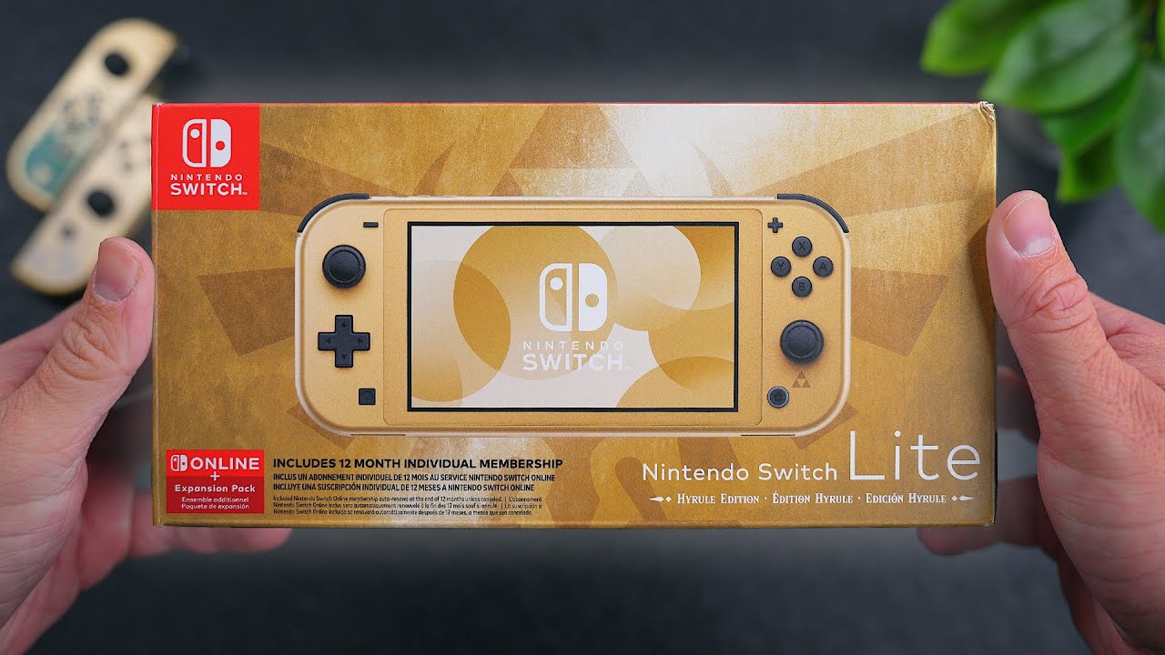 Nintendo Switch Lite HYRULE EDITION Unboxing & First Impressions