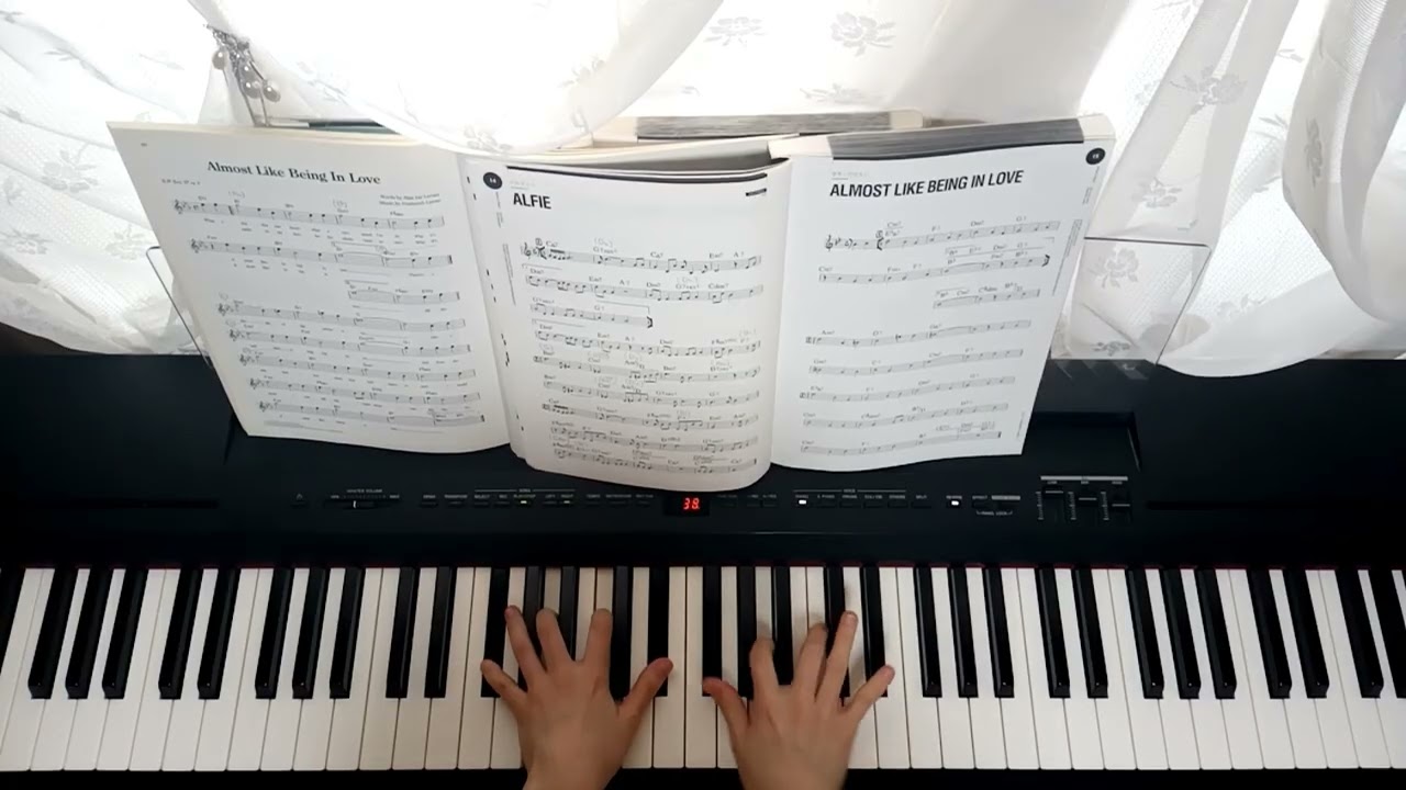 Almost Like Being In Love/Backing Track/Key E♭/女性ボーカル伴奏