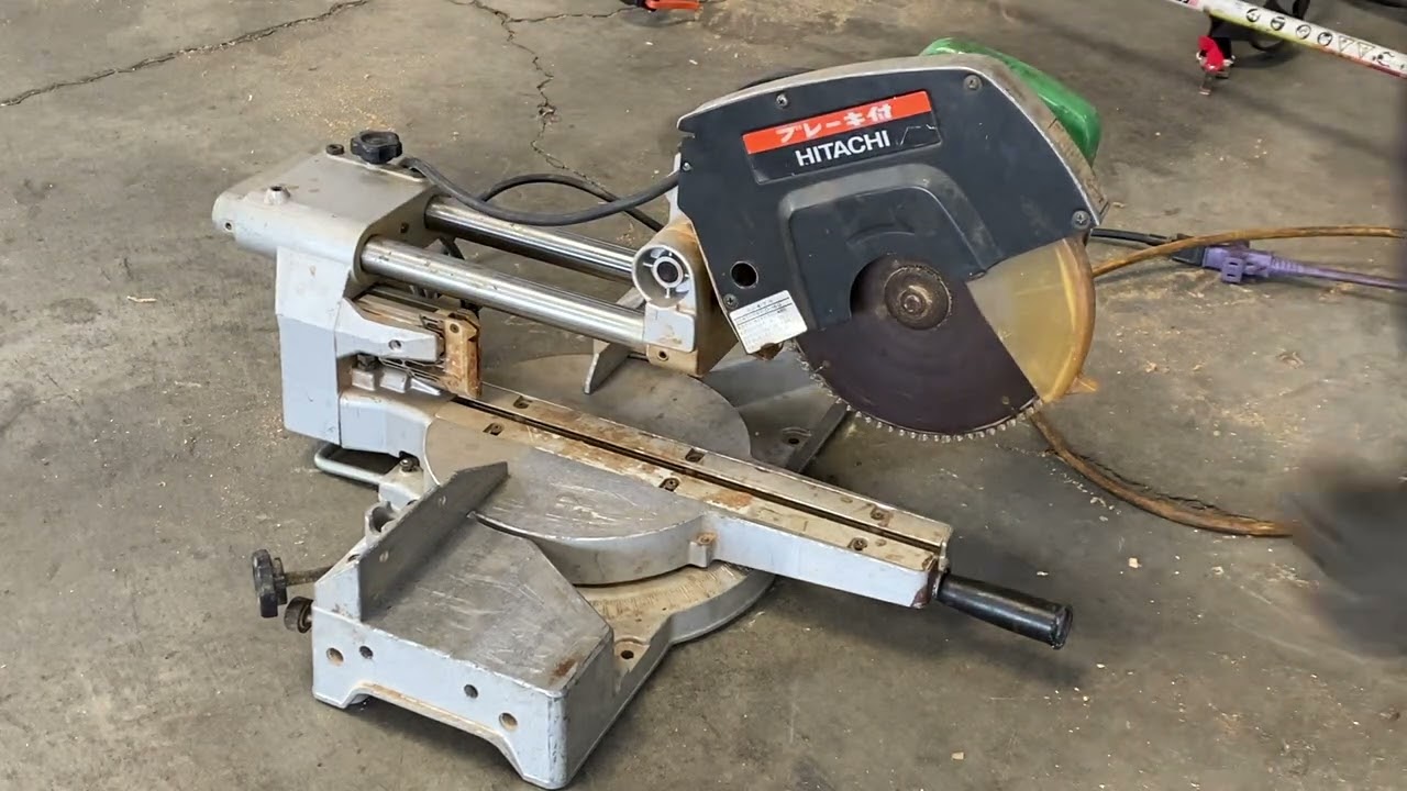 日立工機 216mm 卓上スライド丸のこ C8FB 【一番館東静岡店】 - YouTube
