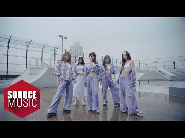 LE SSERAFIM (르세라핌) 'DIFFERENT' OFFICIAL PERFORMANCE FILM - YouTube