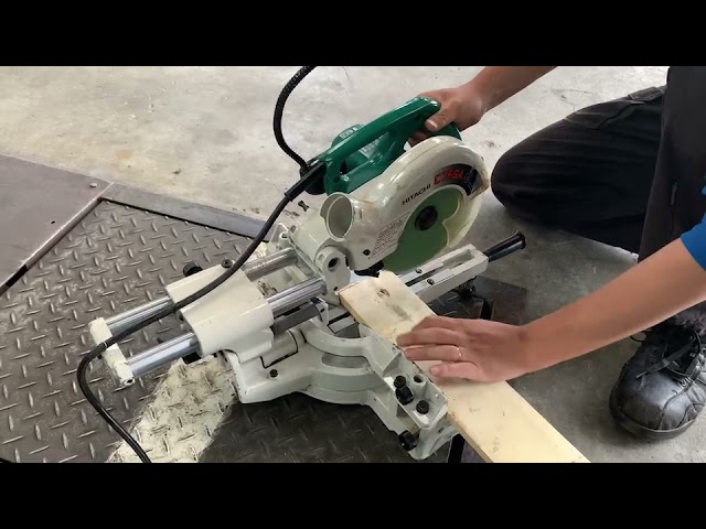 日立 C7FSA 卓上丸のこ - YouTube