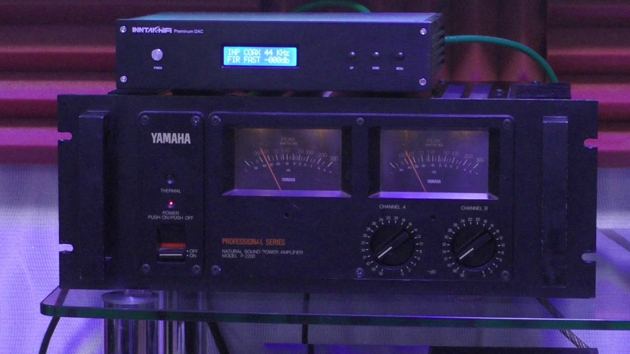 Yamaha P2200 - YouTube