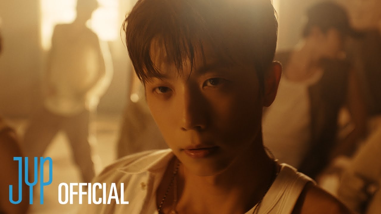 2PM ウヨン、デジタルシングル「Simple dance」MV公開…クセになる