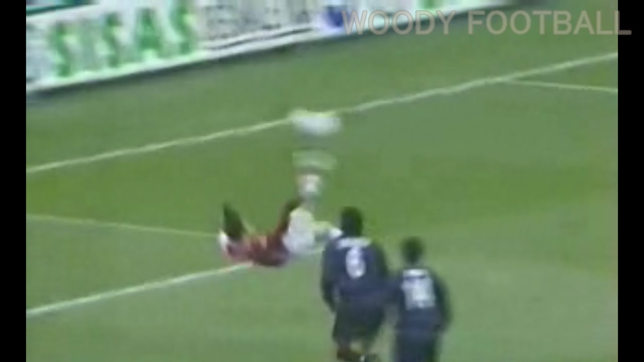 中田英寿 神がかり的なオーバーヘッド 2ゴール目も入れて独壇場