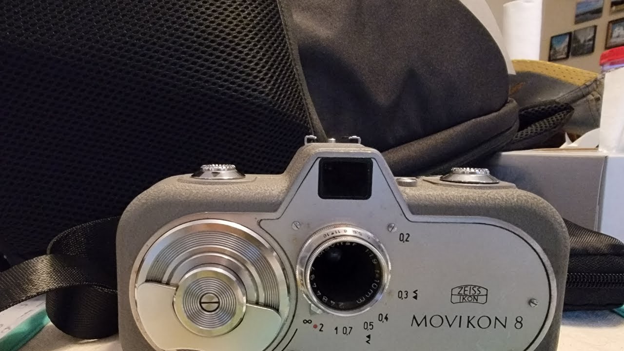 Zeiss Ikon MOVIKON 8 FILM CAMERA. Shooting Double 8 BW Cine 8 100