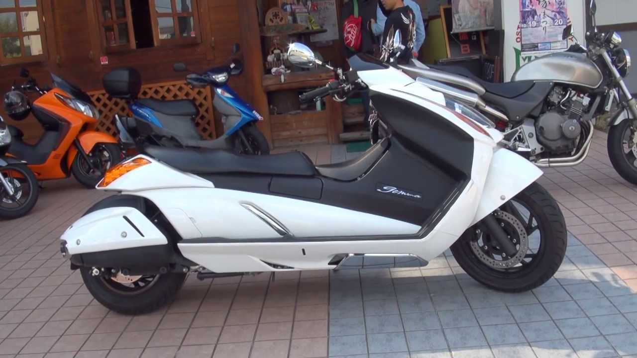 ビッグスクーター Gemma 250 SUZUKI スズキ・ジェンマ250 - YouTube