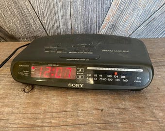 Vintage Sony Dream Machine AM/FM Radio Digital Alarm Clock Model