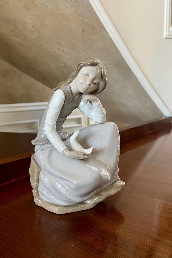 NAO by Lladro Girl With Dove Porcelain Figurine Made in Spain - Etsy