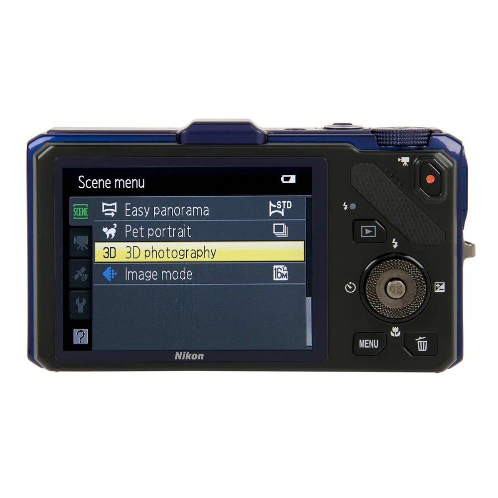 Nikon COOLPIX S9300 16.0MP Digital Camera 18x Optica Zoom 3 in