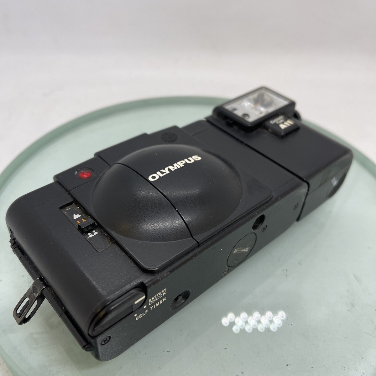 OLYMPUS XA2 Electronic Flash A11 D.ZUIKO 35mm f3.5 TESTED + Case 8