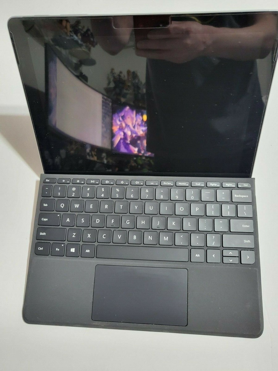 Microsoft Surface Go Intel Pentium 4415Y 8GB RAM 128GB SSD Tablet