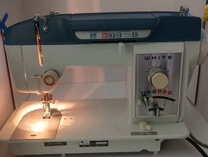 Vintage White Sewing Machine | eBay