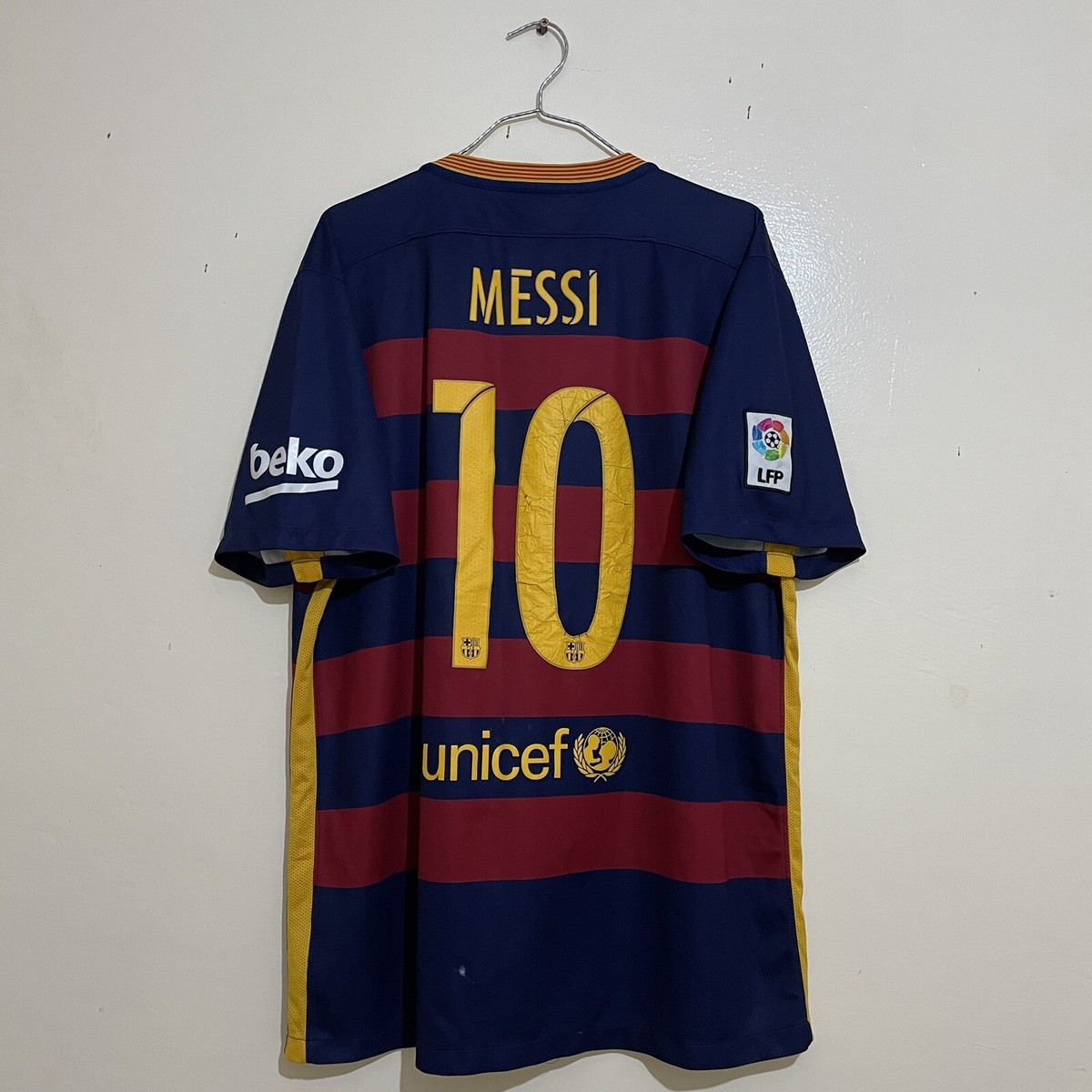 FC Barcelona 2015-2016 MESSI Authentic Home Jersey Nike Shirt