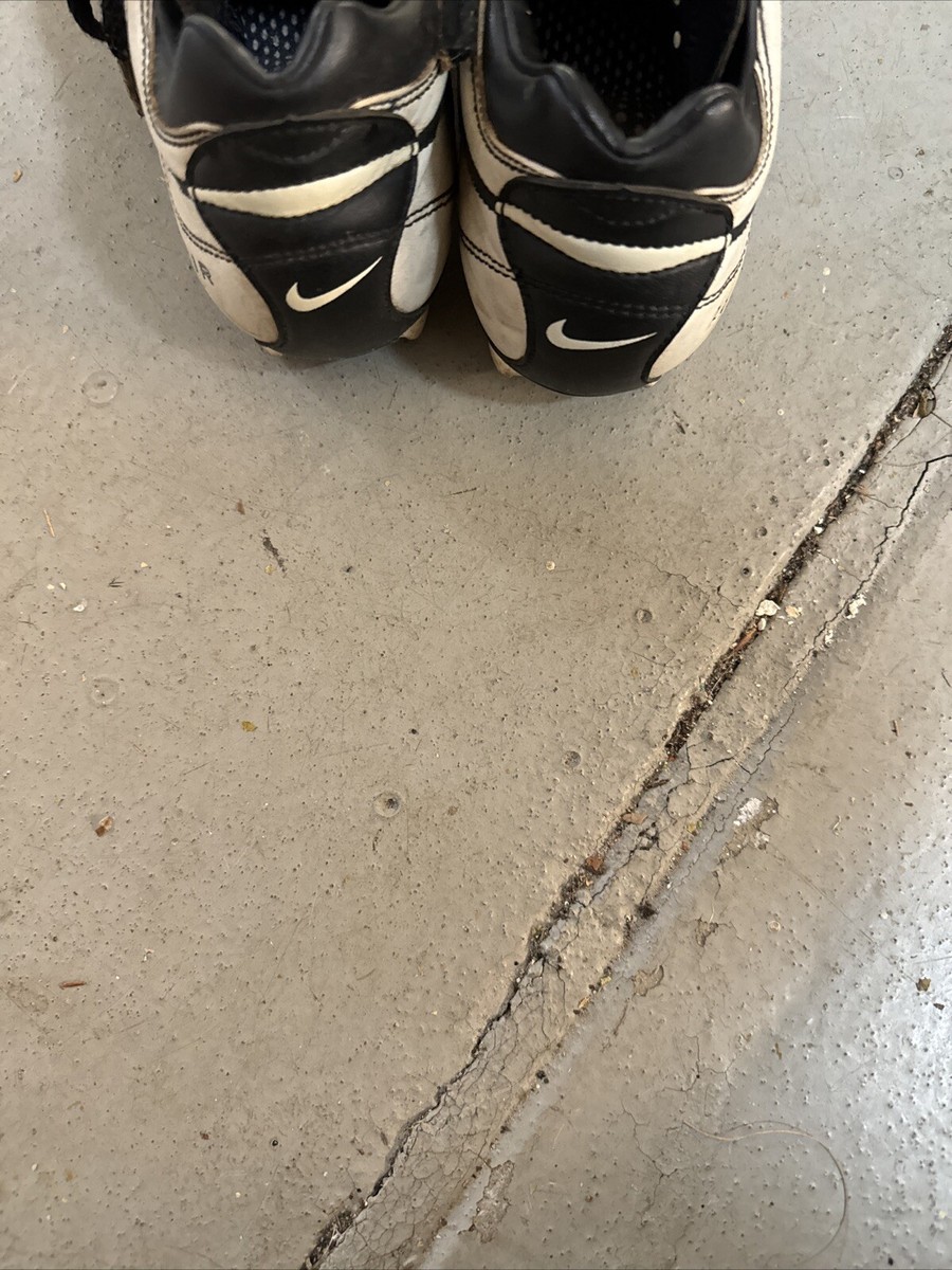 NIKE Total 90 Zoom Air Vintage Black White Football Boots Shoes 6Y