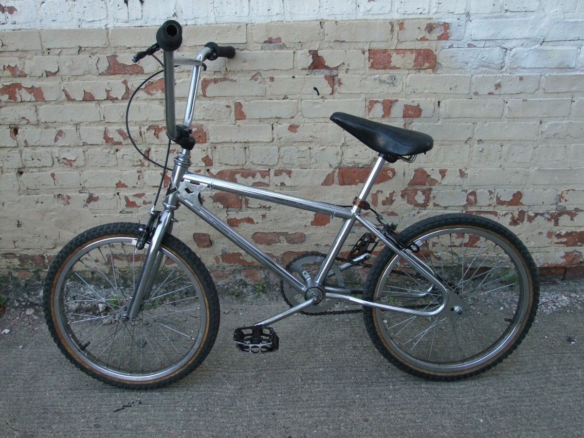 Vintage Diamondback BMX, Freestyle Bicycle, Old School Loop Tail