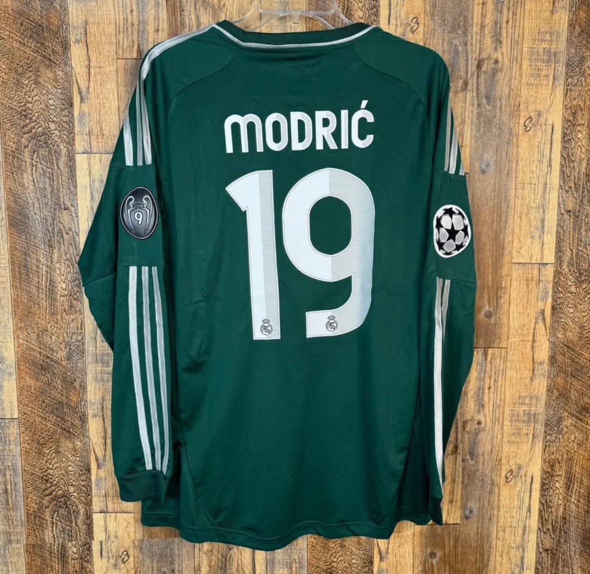 Real Madrid 2012-13 Third Long Sleeve Soccer Jersey MODRIC #19