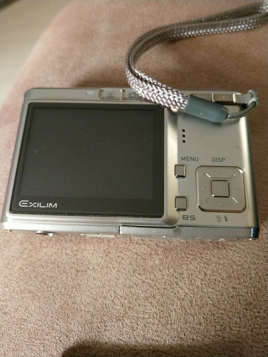 Casio EXILIM EX-S600 Digital Camera With Battery No Charger. As Is