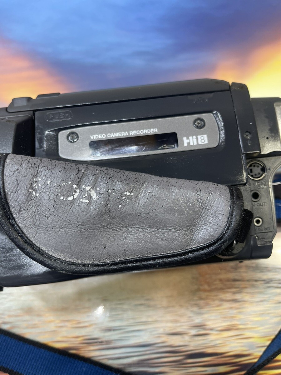 Sony Handycam CCD-TRV68 NTSC Vision Video Hi8 Camcorder Video