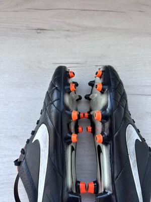 Nike Tiempo Legend IV FG 453316-018 Leather Black Orange Football