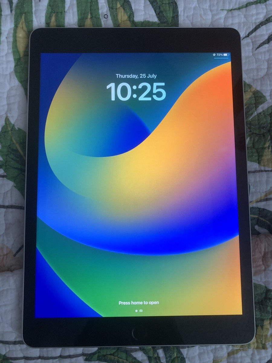 Apple iPad 9th Gen. 64GB, Wi-Fi + 5G (T-Mobile), 10.2 in - Silver