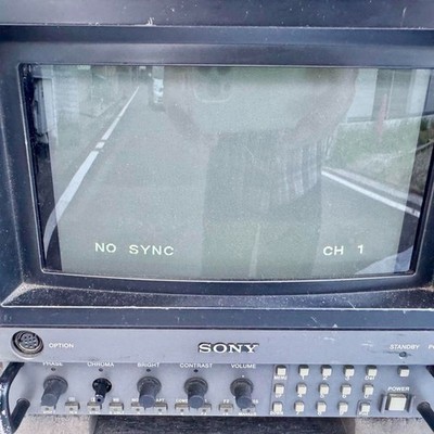 Sony BVM-D9H5J 9″ HD Master Monitor with AC-LMD9 Power Supply and