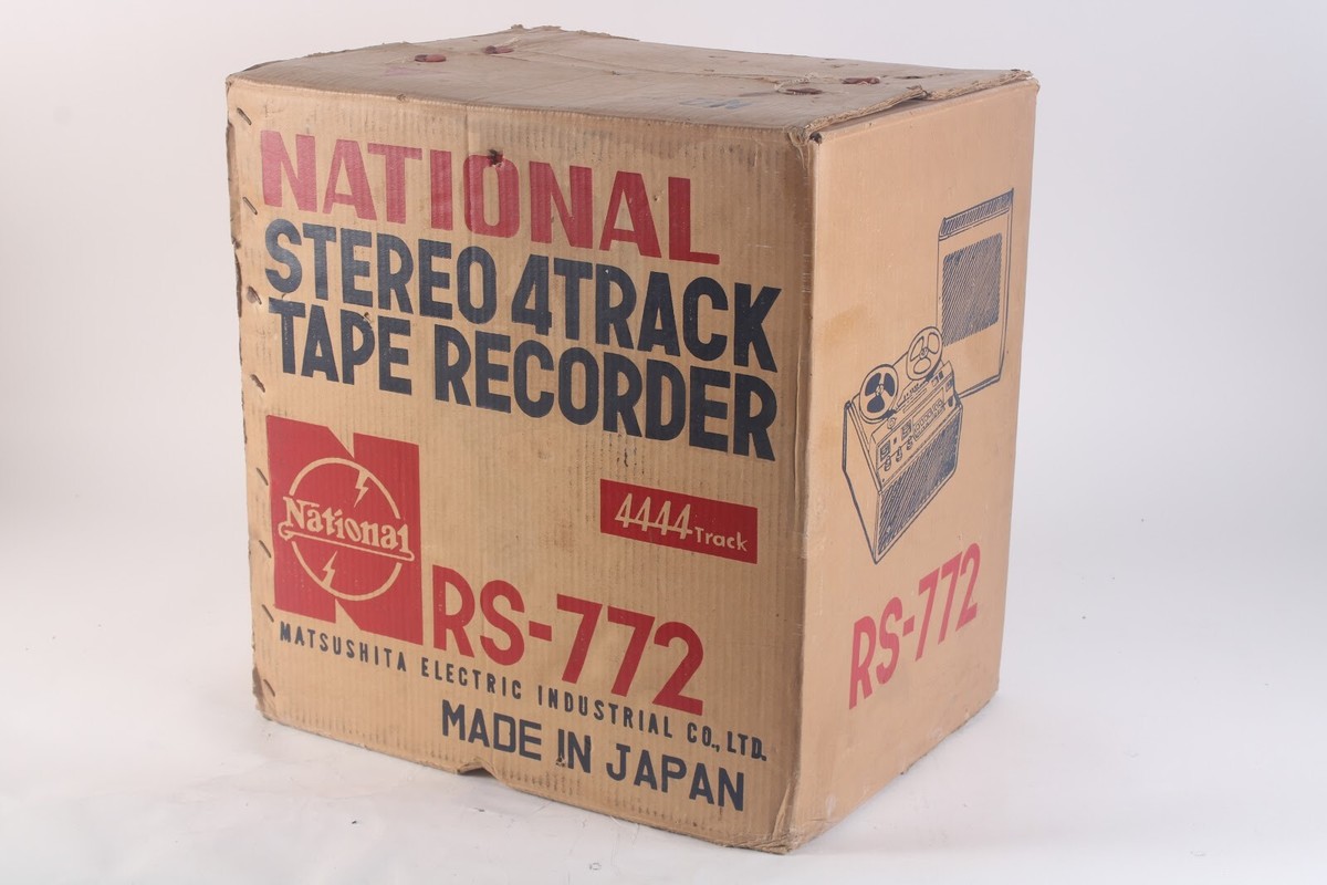 National RS-772 Stereo 4 Track Tape Recorder With 2x Mics and Box