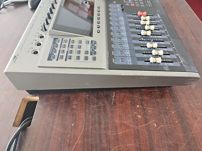 Yamaha AW2816 16-Track Digital Audio Workstation NO HDD * please