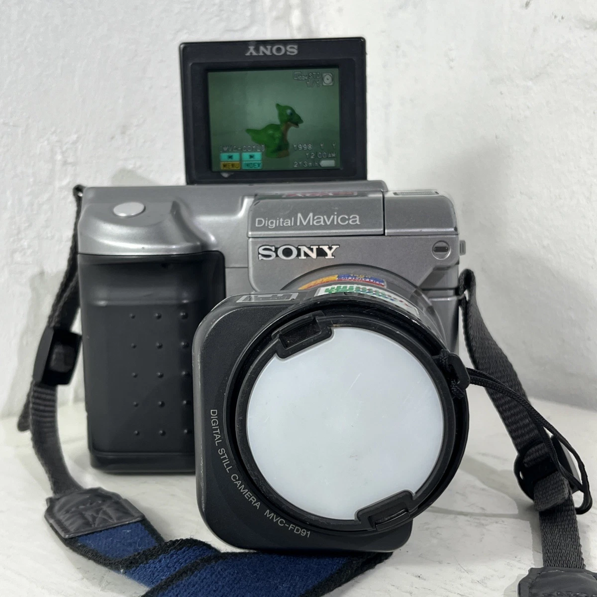 Sony Mavica Digital Cameras for Sale | Shop New & Used Digital