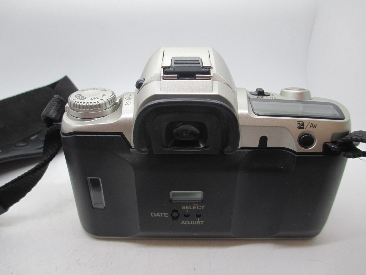 Pentax ZX-50 MZ 50 35MM SLR film camera with AF PK mount lens