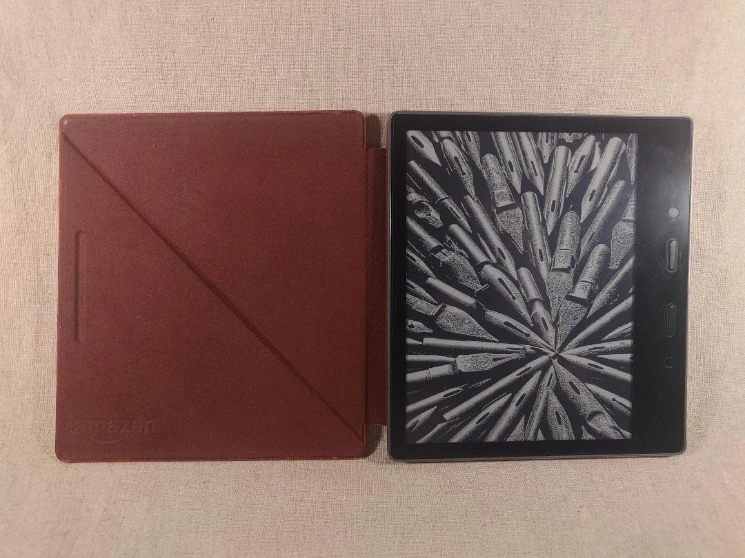 Amazon Kindle Oasis (9th Generation) 7 in - 8.9 in Screen eBook