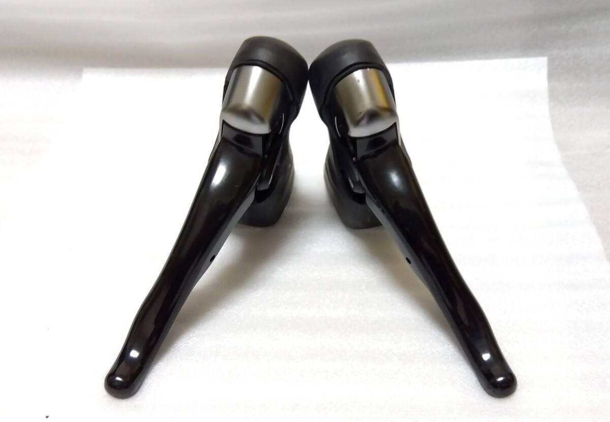 Shimano 105 ST-5700 STI Dual Levers 2x10 Shifters Left Right Set